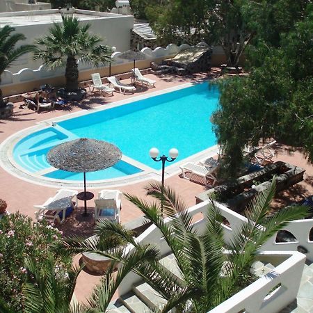 Theartemis Perissa Hotel Exterior photo