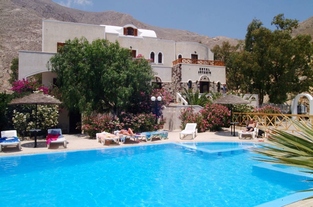 Theartemis Perissa Hotel Exterior photo